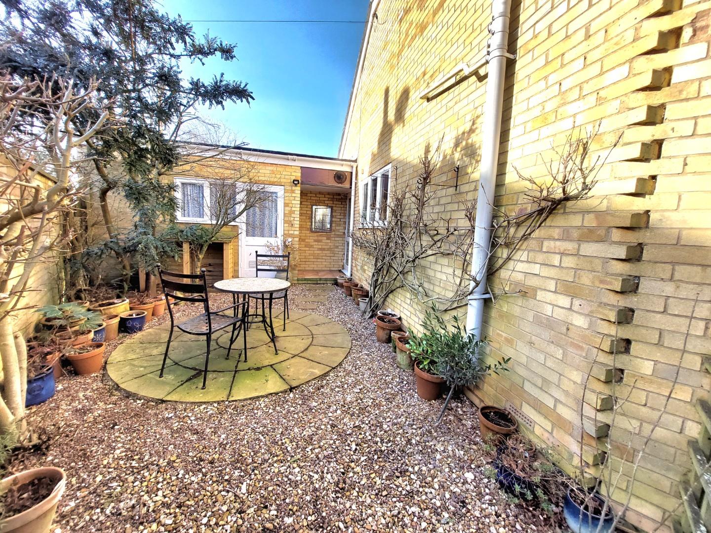 Earls Barton Road, Mears Ashby O'Riordan Bond